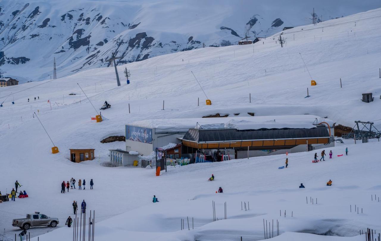 Апартаменты Snow Гудаури Экстерьер фото